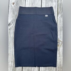 Elegant Black Pencil Skirt